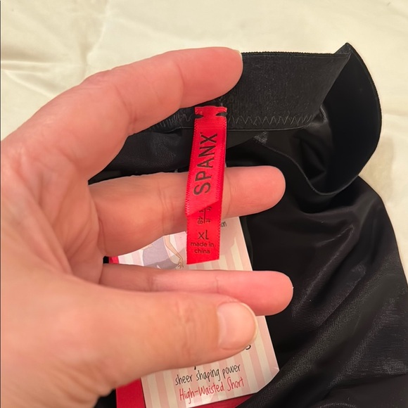 Spanx Black Shapewear Shorts- skinny britches - Picture 3 of 3